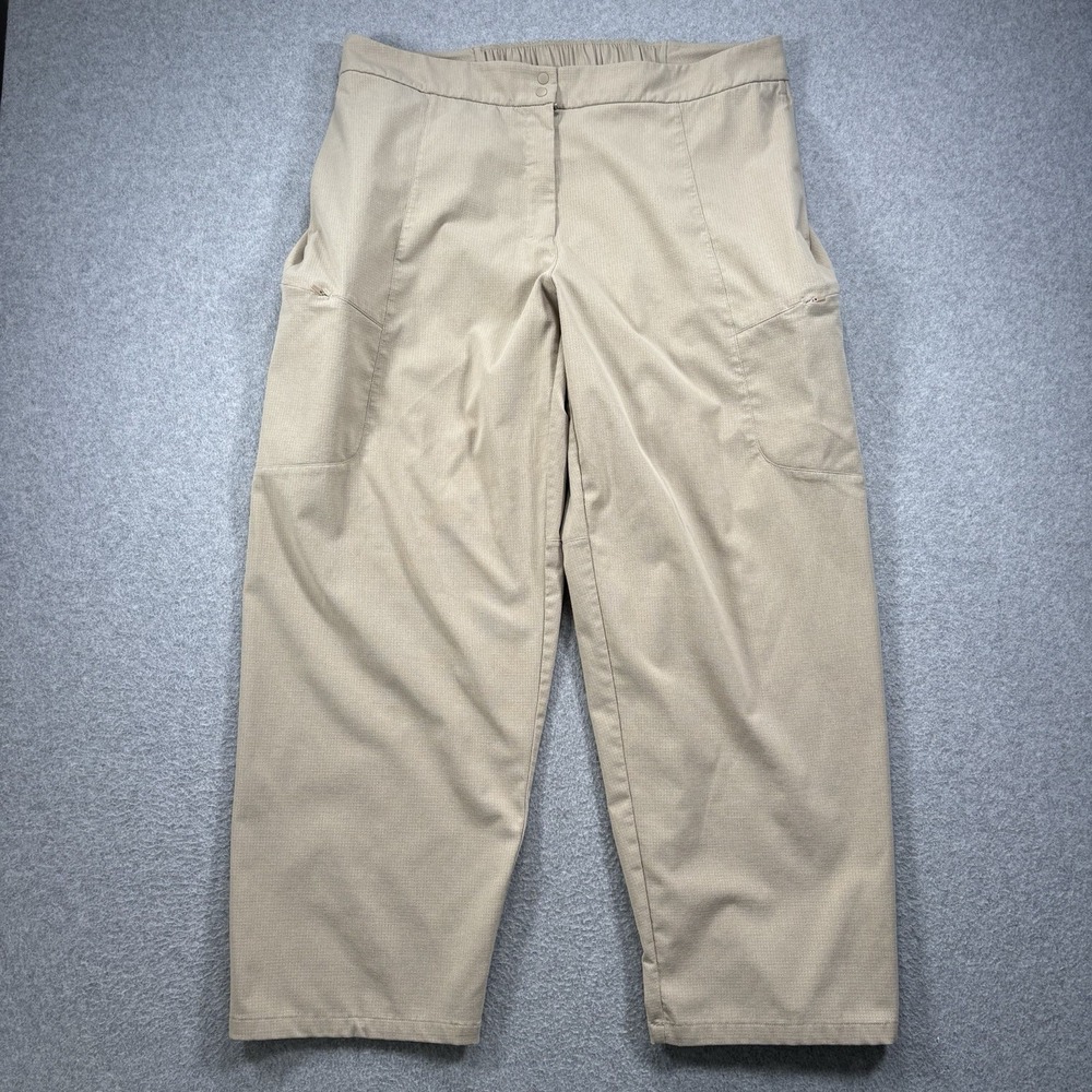 Lululemon‎ Ventlight Cargo Mid Rise Crop 26" Pants Beige Athleisure W6BKFS Sz 12
